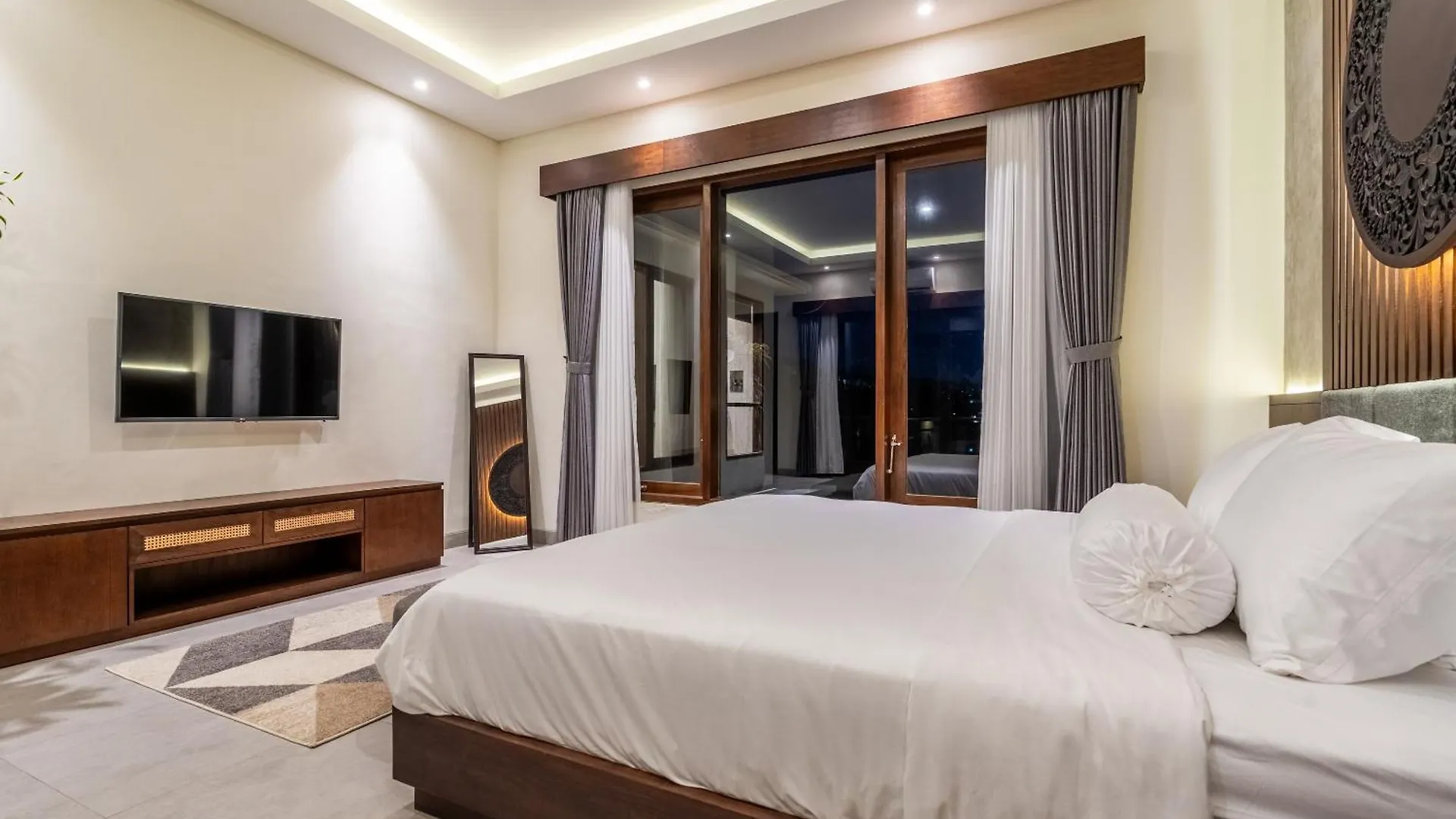 Taman Dharmawangsa Villa - 3Br Luxury Private Pool Villa In Nusa Dua Nusa Dua  Nusa Dua (Bali)