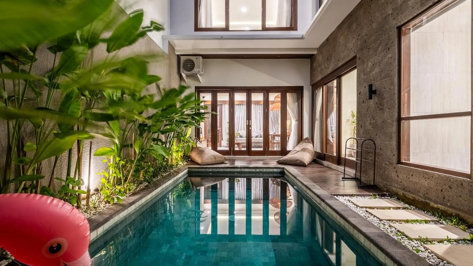 Taman Dharmawangsa Villa - 3Br Luxury Private Pool Villa In Nusa Dua Nusa Dua  0*, Nusa Dua (Bali)
