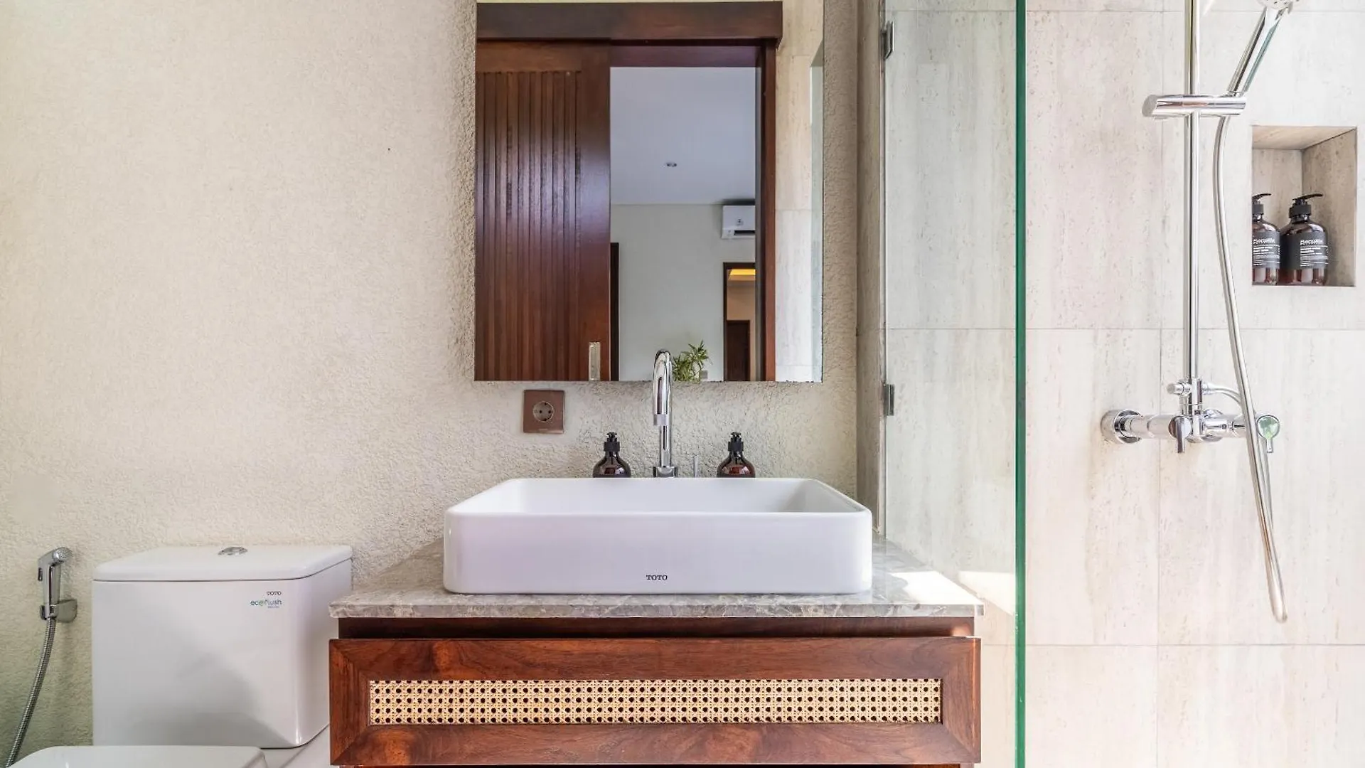 Taman Dharmawangsa Villa - 3Br Luxury Private Pool Villa In Nusa Dua Nusa Dua