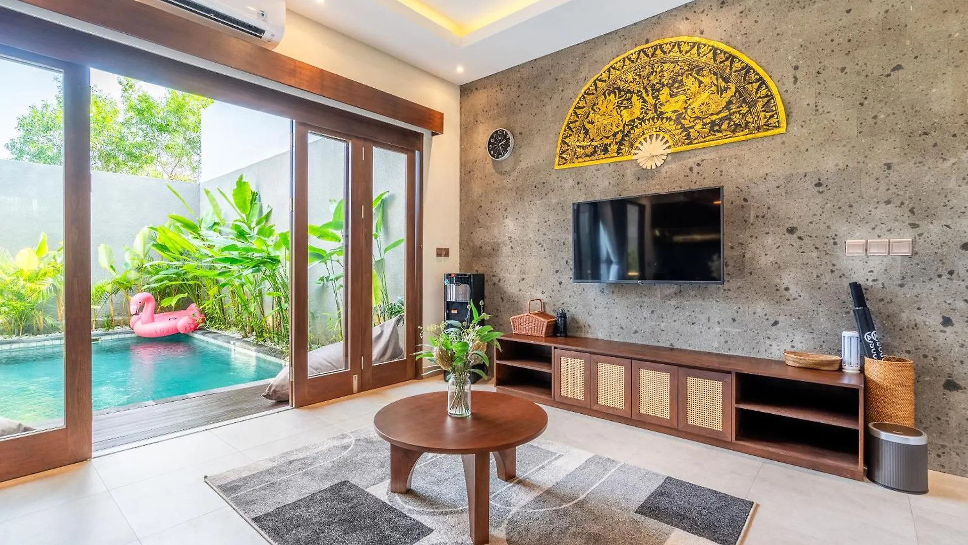 Taman Dharmawangsa Villa - 3Br Luxury Private Pool Villa In Nusa Dua Nusa Dua