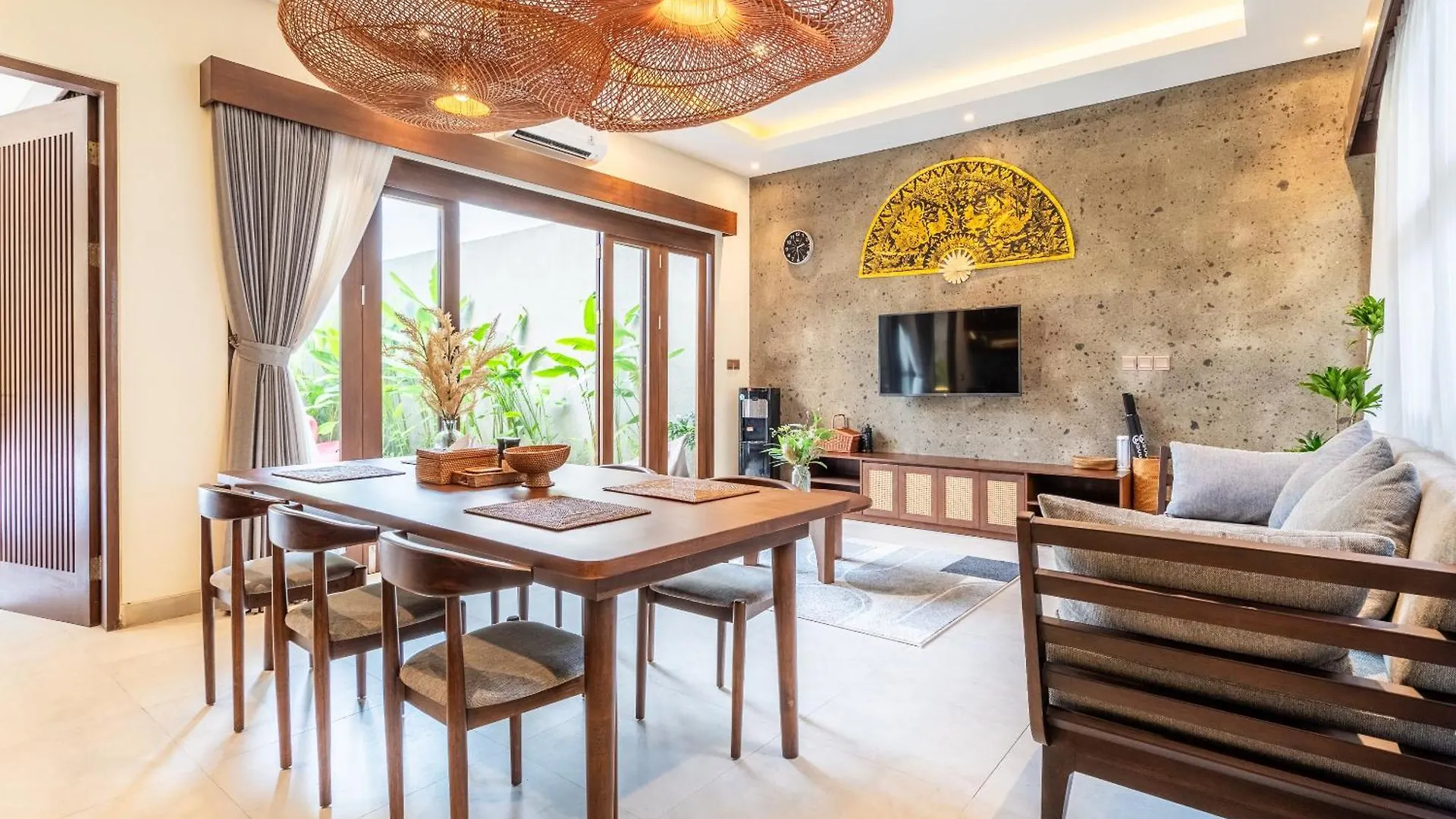 Taman Dharmawangsa Villa - 3Br Luxury Private Pool Villa In Nusa Dua Nusa Dua