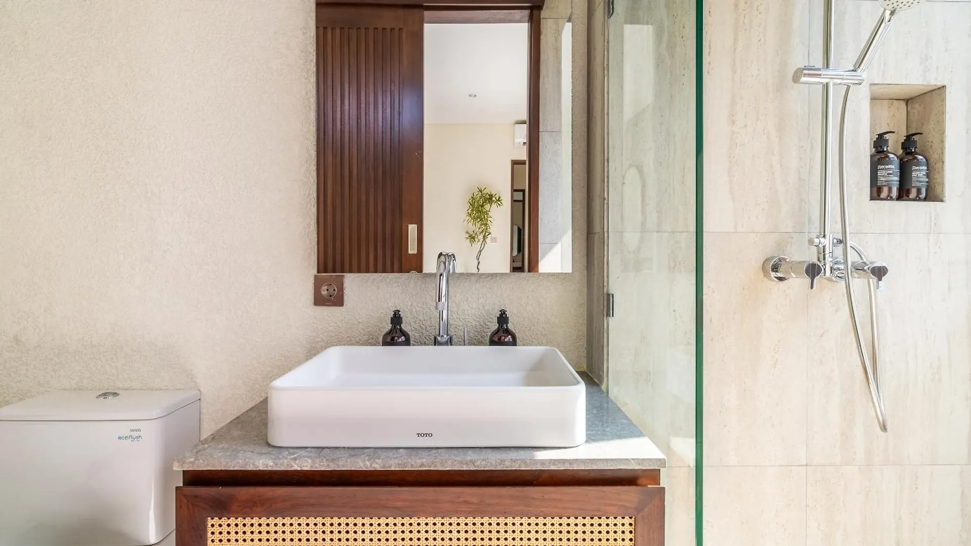 Taman Dharmawangsa Villa - 3Br Luxury Private Pool Villa In Nusa Dua Nusa Dua  Indonesia