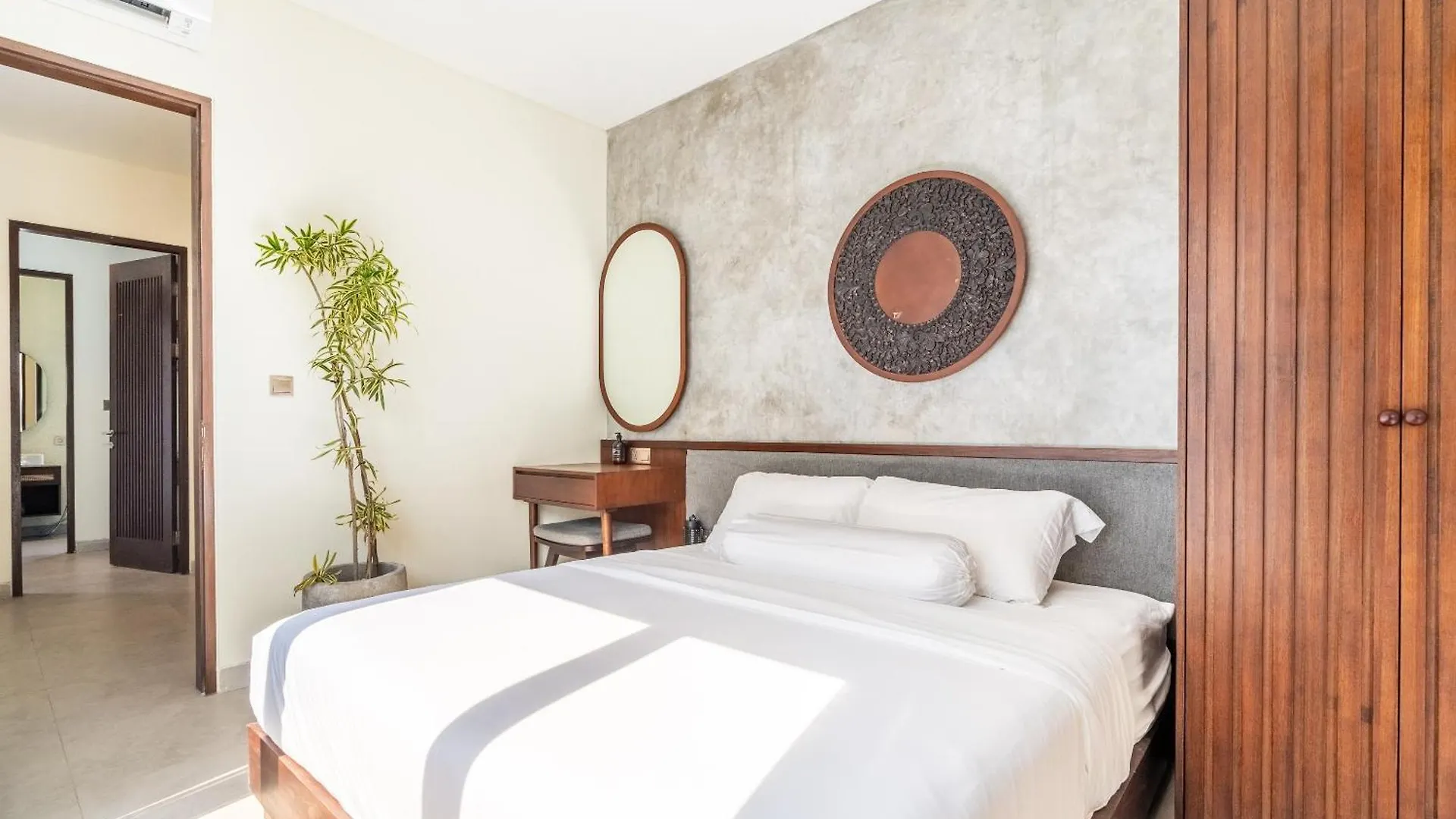 Taman Dharmawangsa Villa - 3Br Luxury Private Pool Villa In Nusa Dua Nusa Dua  0*, Nusa Dua (Bali)